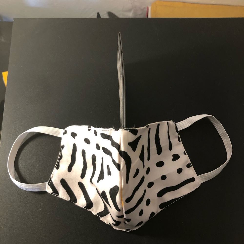 Mask - Picture 2 of 3